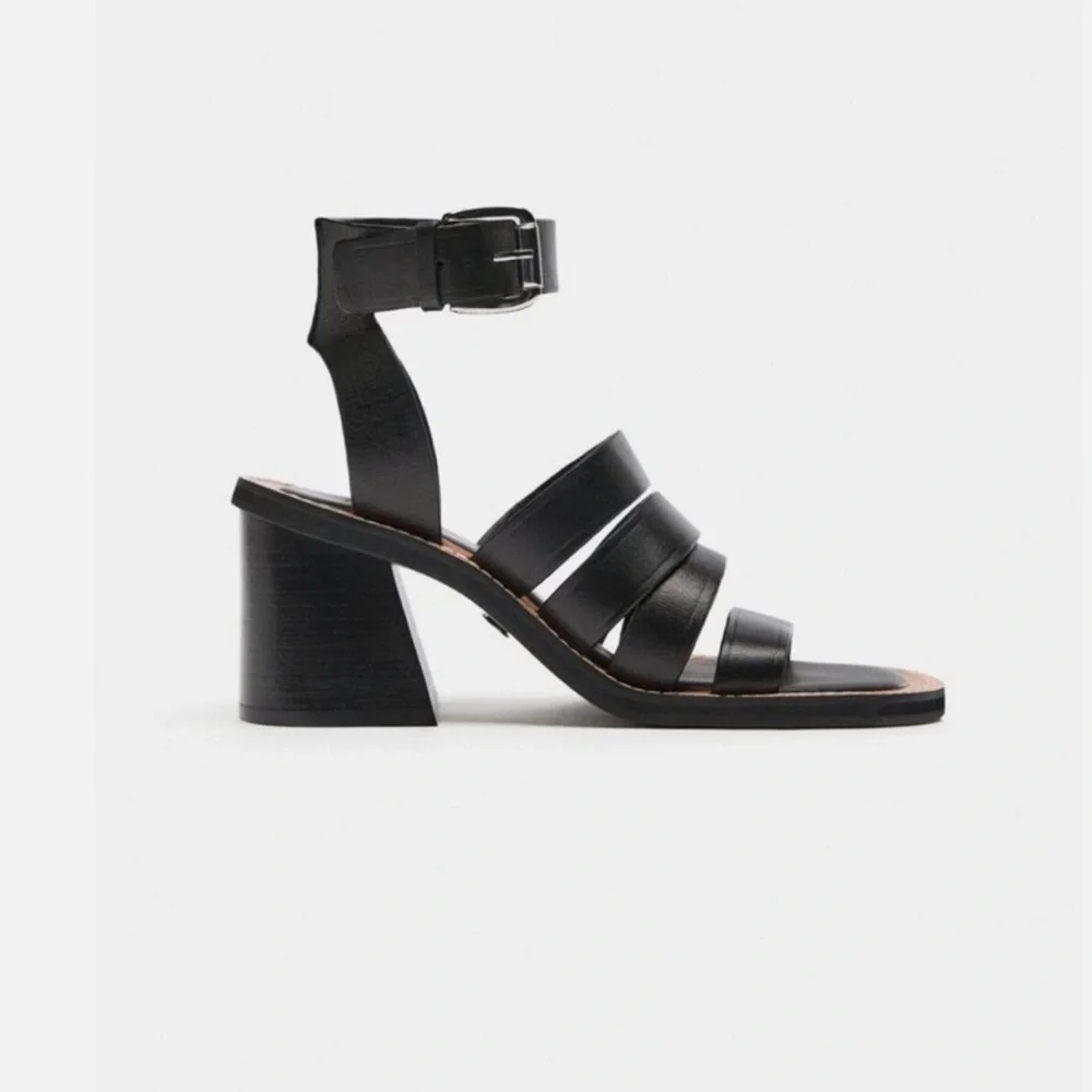 Zara limited edition pure leather strappy sandals - Picture 2 of 8